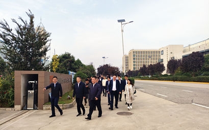 團(tuán)市委、市貿(mào)促會(huì)、市青企協(xié)一行到工投集團(tuán)涇河產(chǎn)業(yè)園考察交流