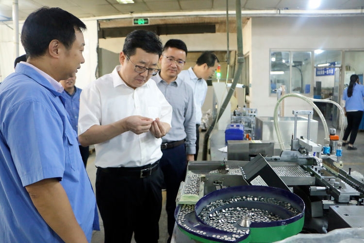 集團安全生產(chǎn)百日行動督導組到西無二集團、汽車工業(yè)公司督導檢查